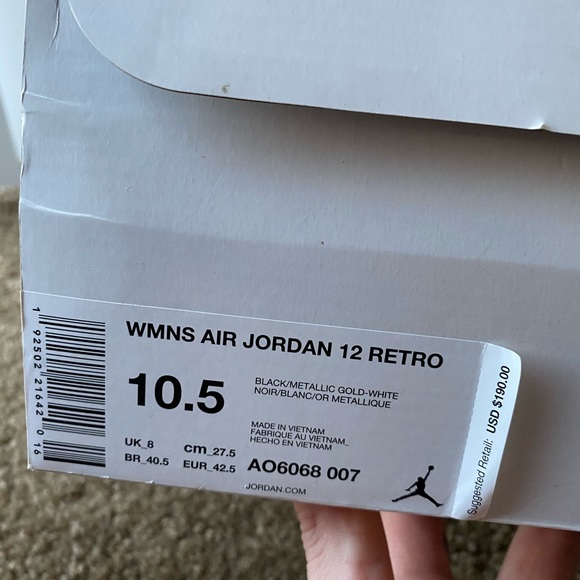 Jordan 12 Retro Black\Metallic Gold-White (W) - Picture 4 of 11